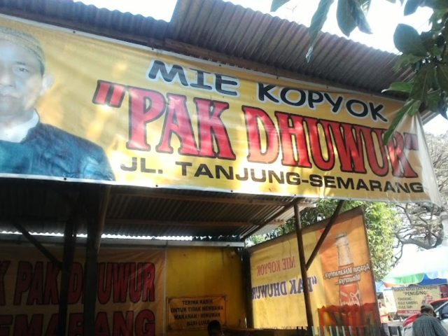 Mie Kopyok Pak Dhuwur