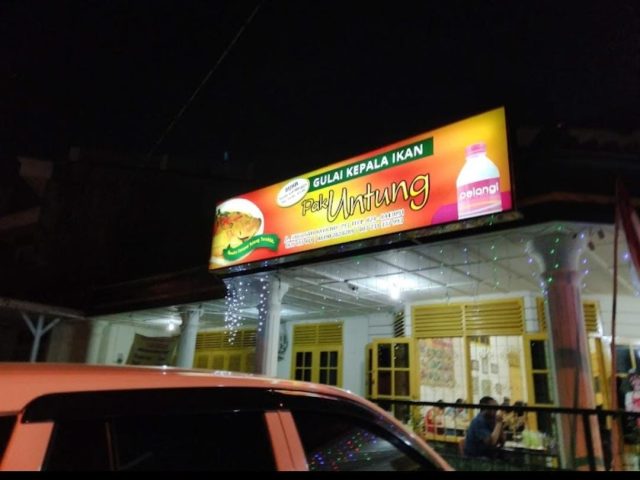 Gulai Kepala Ikan Pak Untung