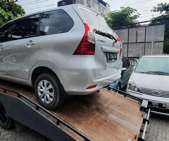 Derek Mobil 24 Jam Semarang : Bengkel Santoso