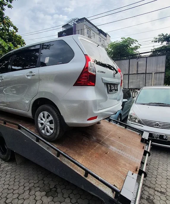 Derek Mobil 24 Jam Semarang : Bengkel Santoso
