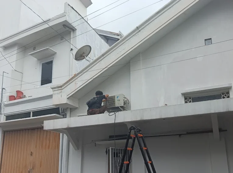 Spesialis Service AC Satria Mandala Semarang