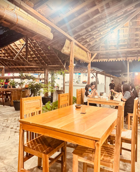 lumbung sareh resto