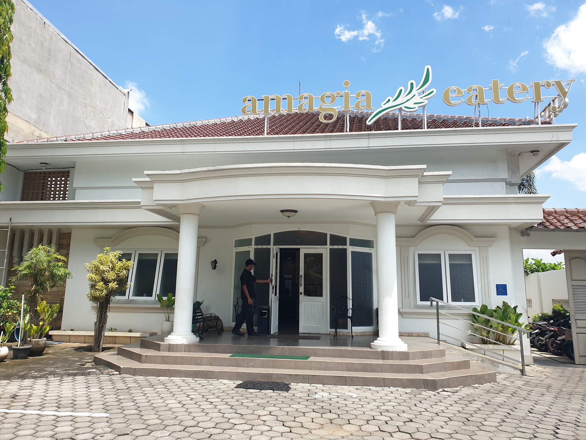 Amagia Eatery