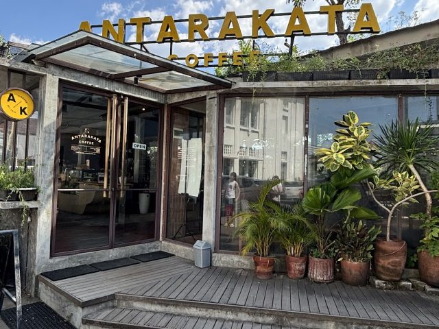 Antarakata Coffee Tugu Muda