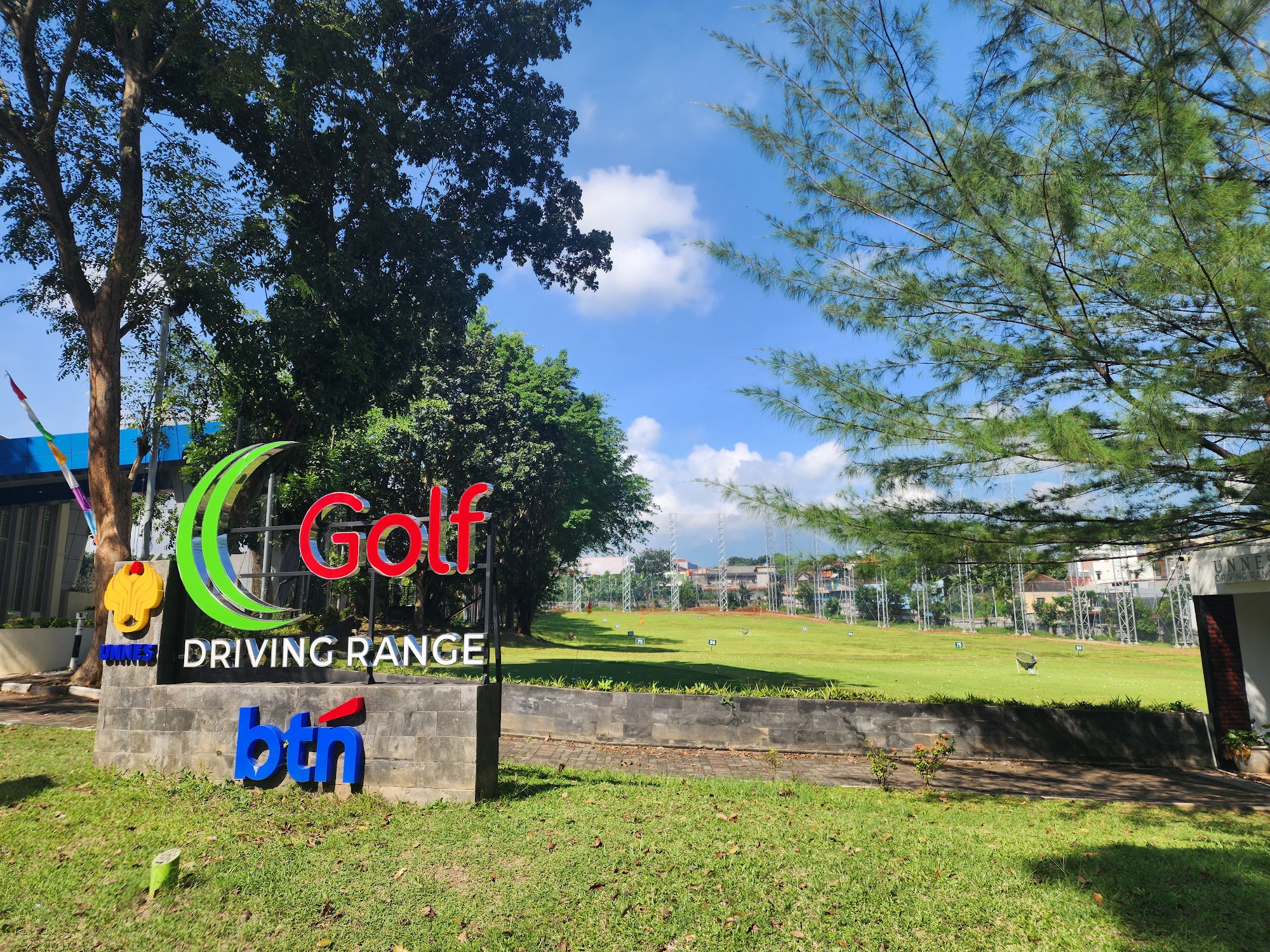 Mini Golf and Driving Range UNNES