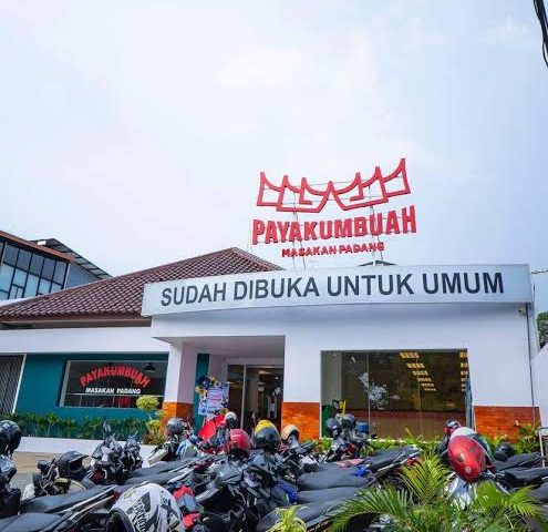 RM Payakumbuah, Semarang