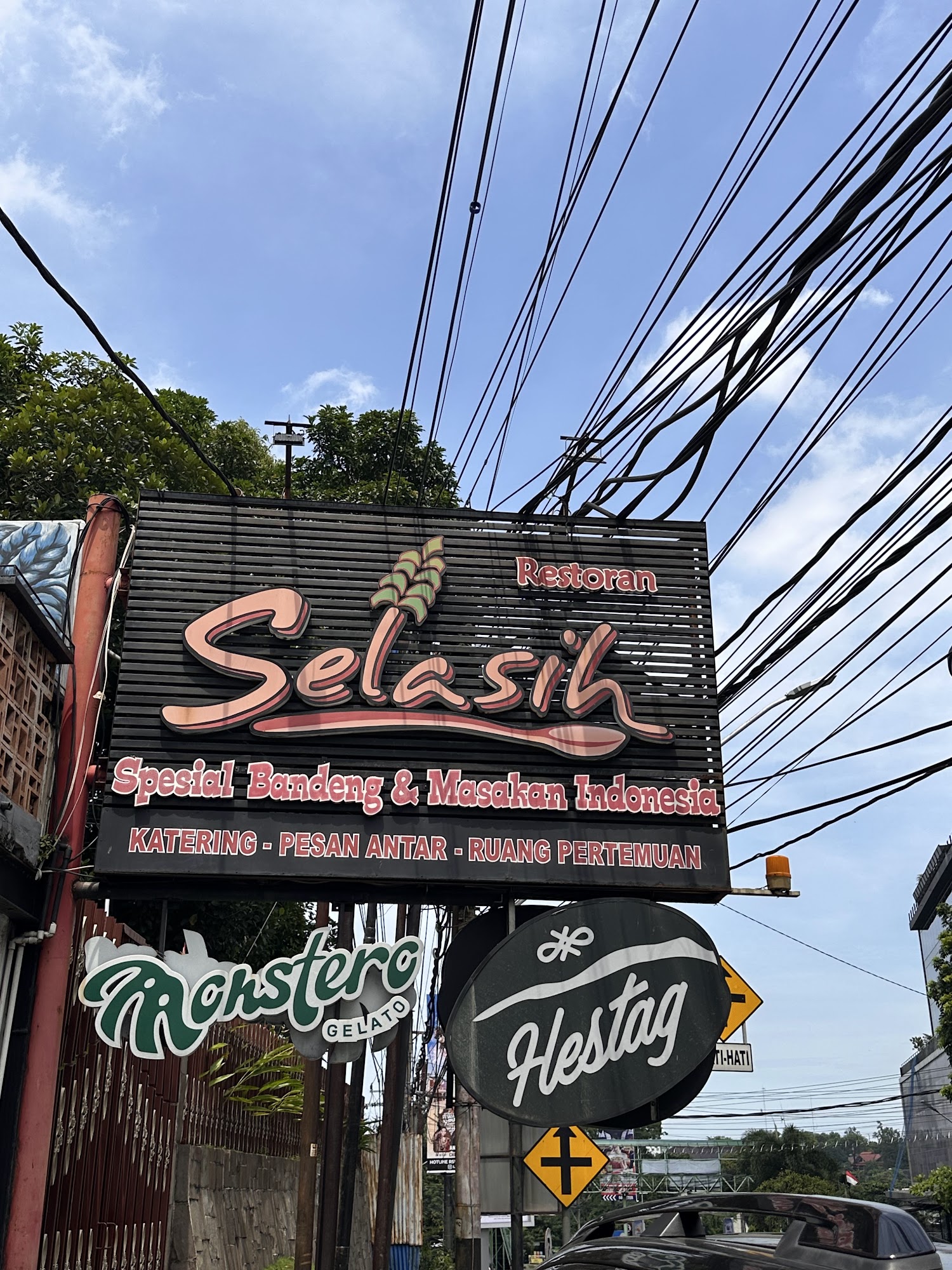 Selasih Resto Masakan Indonesia
