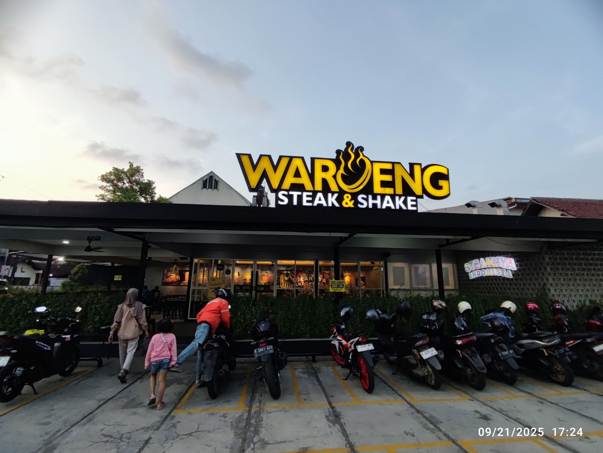 Waroeng Steak & Shake Singosari