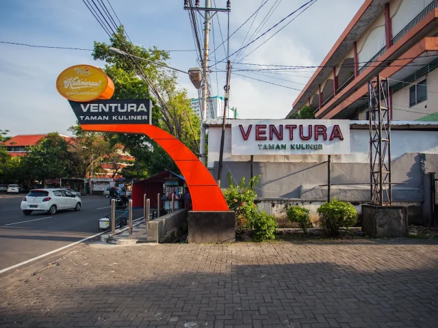 Ventura Taman Kuliner By Kekancan Group: Surganya Kuliner Nusantara di Pusat Semarang